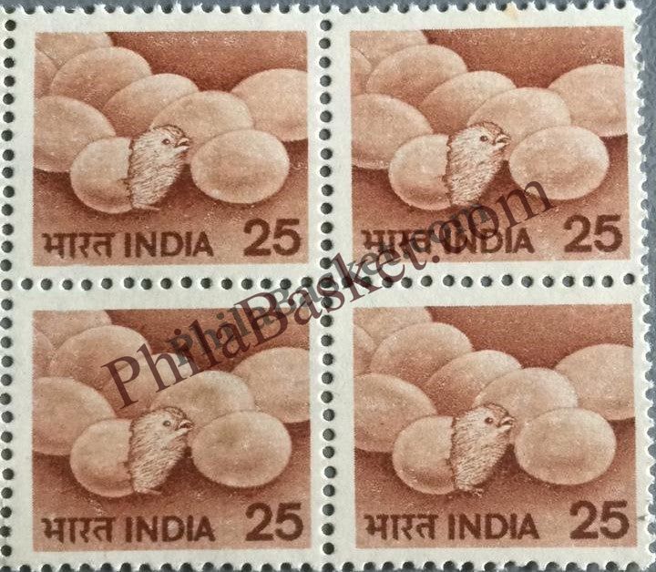 #DBK125 - Poultry Ashokan Watermark Definitive Block of Four Stamp India 6th Series Rural Prosperity (21)