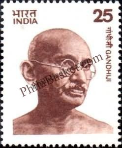 #DST137 - Gandhi Large Definitive Stamp India Gandhi Nehru Series 1976